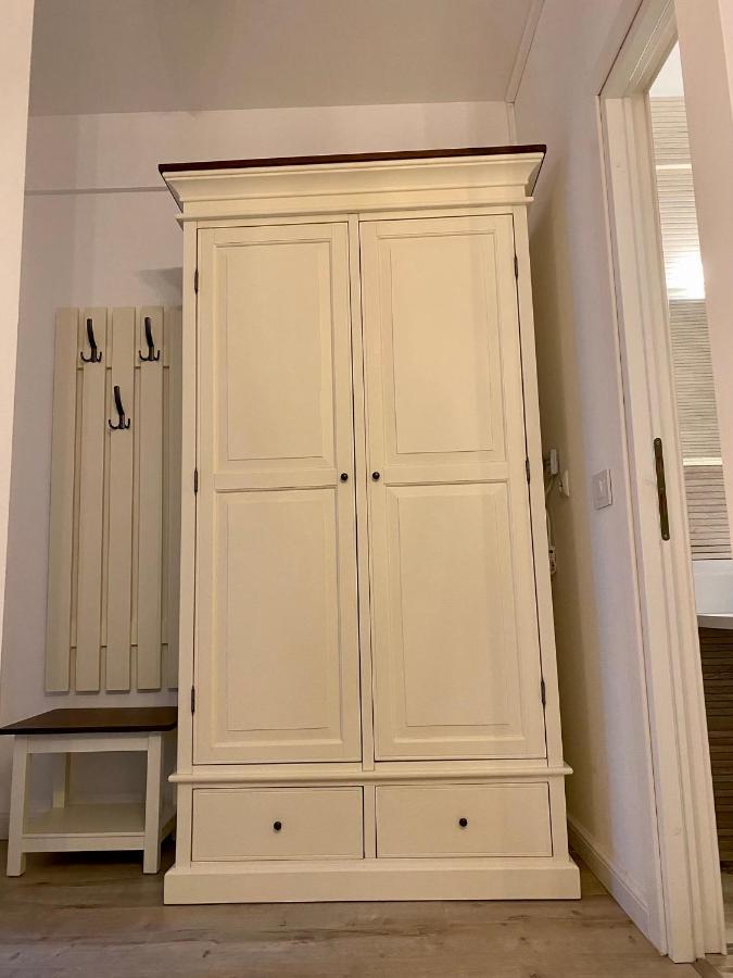Pensiunea Charlotte Boutique บาเคา ภายนอก รูปภาพ